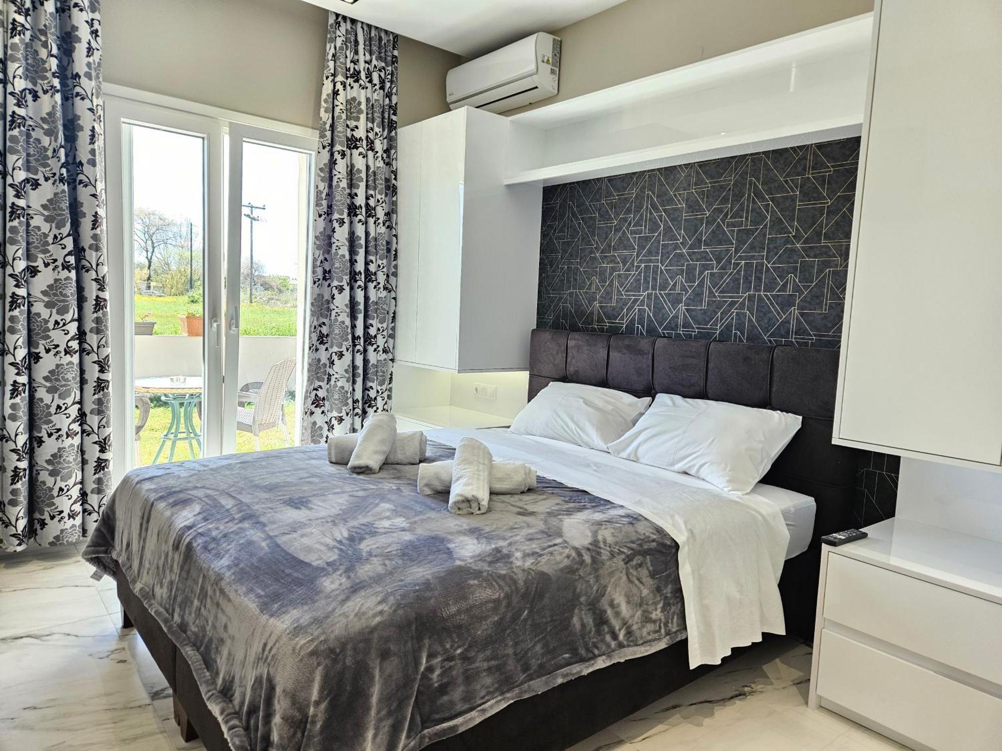 Evelina Luxury Suites In Corfu Ipsos Luaran gambar